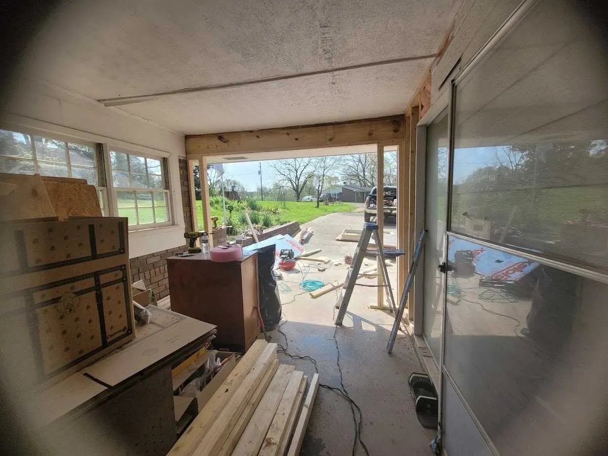 Air movers and dehumidifier for Drying & Dehumidification in Waupaca